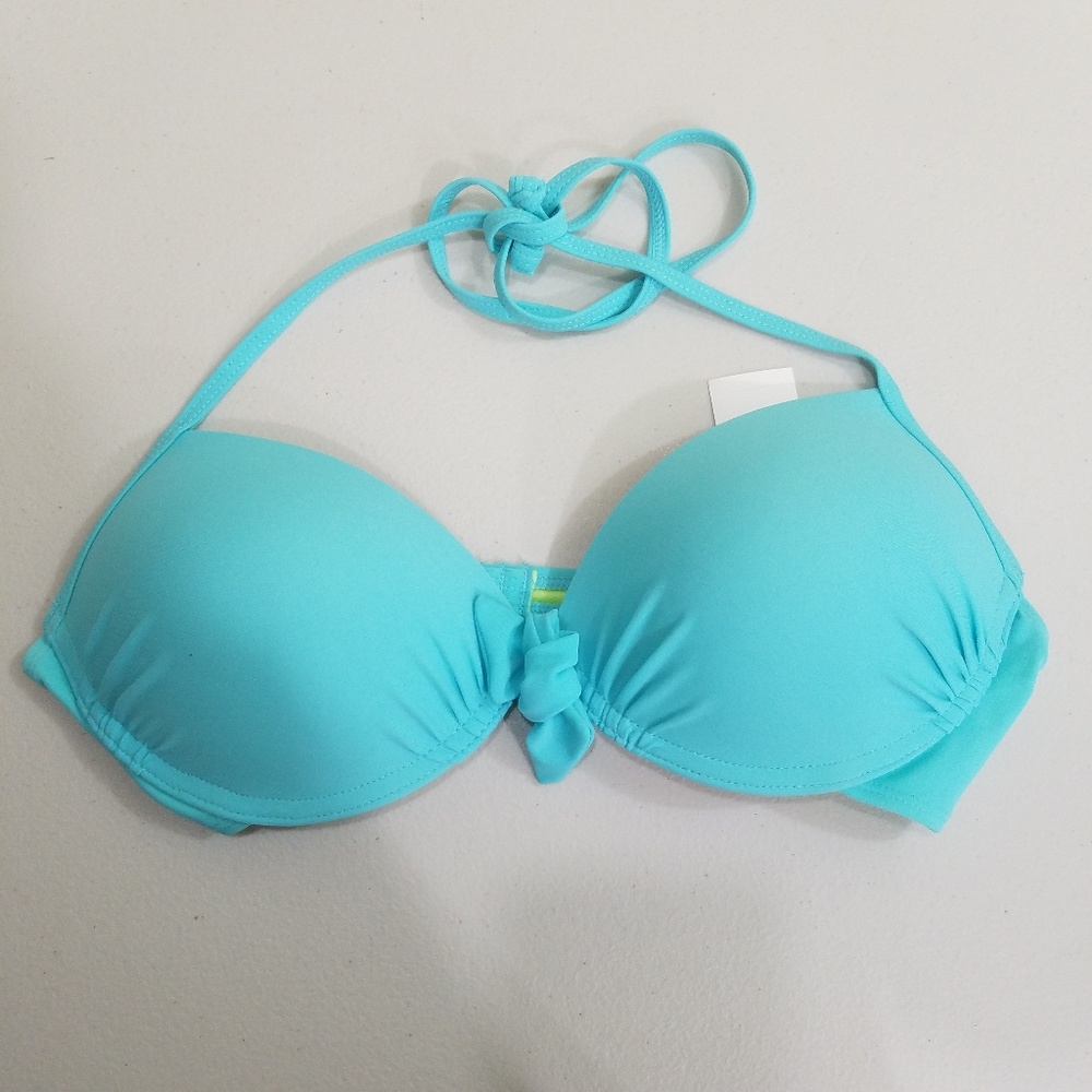New swim top medium